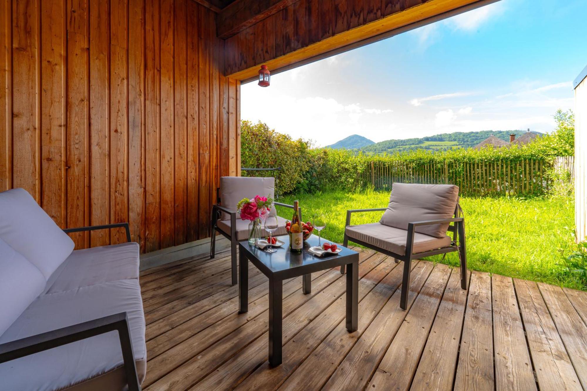 Vue Sur Les Montagnes-Wifi-Terrasse Apartment Saint-Jean-d'Arvey ภายนอก รูปภาพ